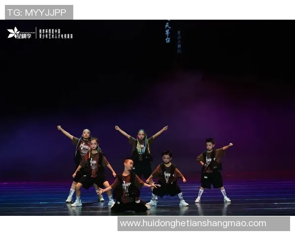 深圳街舞队的速度与风格探讨街舞文化的魅力与发展之路